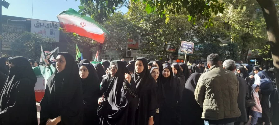 حضور دانشجو معلمان در راهعپیمایی 13 آبان 5