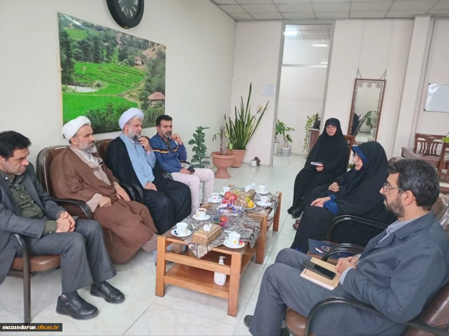 نشست هم افزایی با موضوع فعالیت های قرآنی در آستانه هفته قرآن و عترت 2