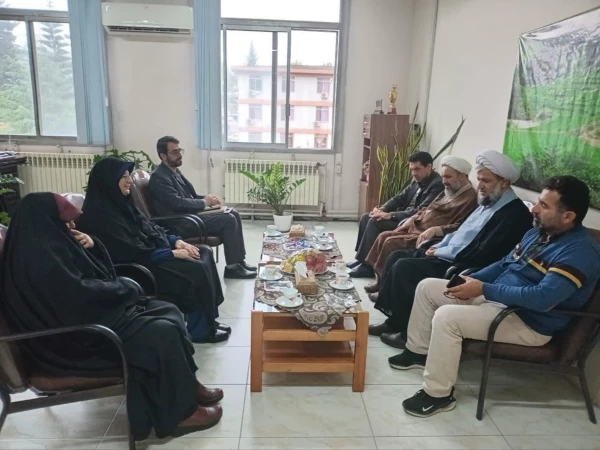 نشست هم افزایی با موضوع فعالیت های قرآنی در آستانه هفته قرآن و عترت 2