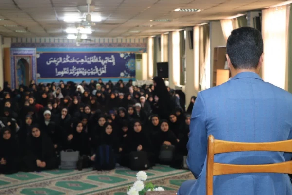 نشست سیاسی «دومین انقلاب به مناسبت یوم الله ۱۳ آبان 4