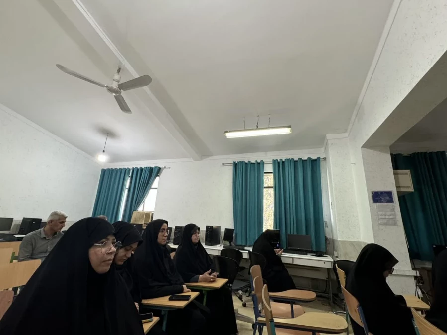 برگزاری کارگاه آموزشی «روش های مقابله با تخلیه تلفنی» 2