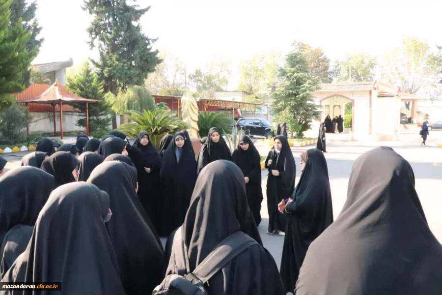 جمعی از دانش آموزان رشته معارفی مدرسه صدرا بابل امروز یکشنبه ۱۸ آبان ۱۴۰۴ از دانشگاه فرهنگیان مرکز حضرت فاطمه(س)بازدید کرده اند. 2