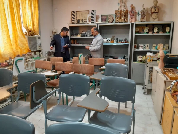 بازدید کرامتی رئیس اداره نظارت و ارزیابی دانشگاه فرهنگیان مازندران از قسمت های مختلف مرکز حضرت فاطمه(س)قائمشهر 2