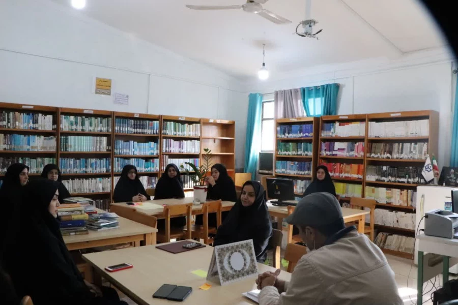 به مناسبت هفته کتاب و کتابخوانی  4