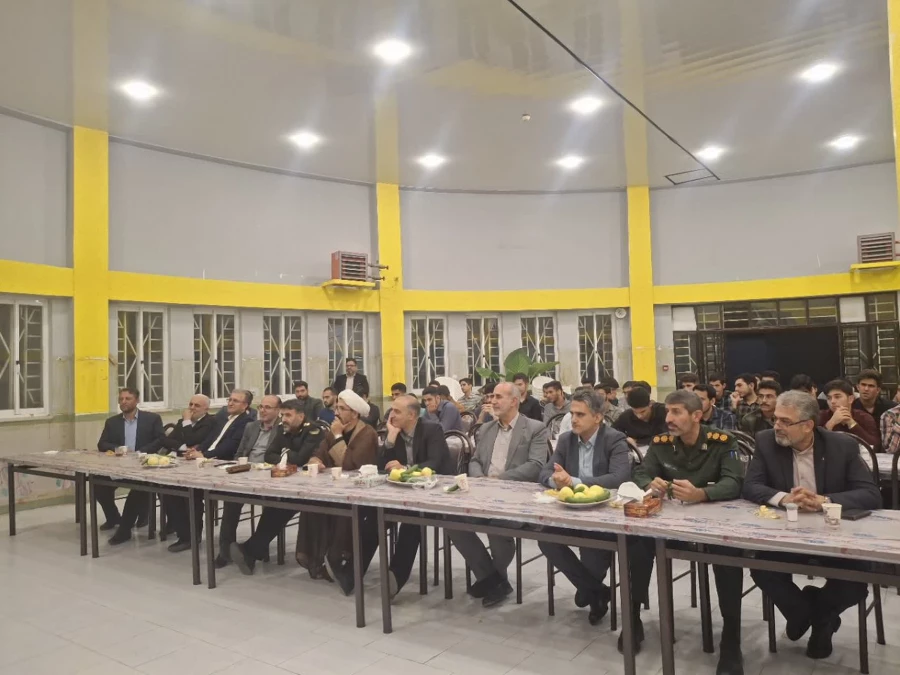 نشست مسئولان و دانشجومعلمان مرکز کلارآباد با مسئولان شهرستان عباس آباد با حضور رئیس دانشگاه فرهنگیان مازندران 4