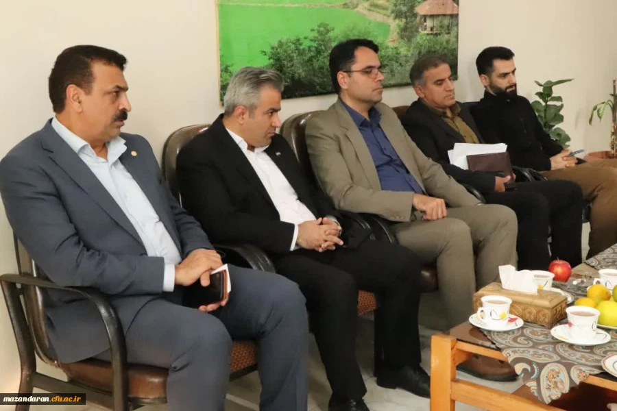 بازدید فرماندار، شهردار،رئیس آموزش پرورش و جمعی از مدیران شهرستان قائمشهر از مرکز حضرت فاطمه(س) 2