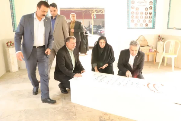 بازدید فرماندار، شهردار،رئیس آموزش پرورش و جمعی از مدیران شهرستان قائمشهر از مرکز حضرت فاطمه(س) 2