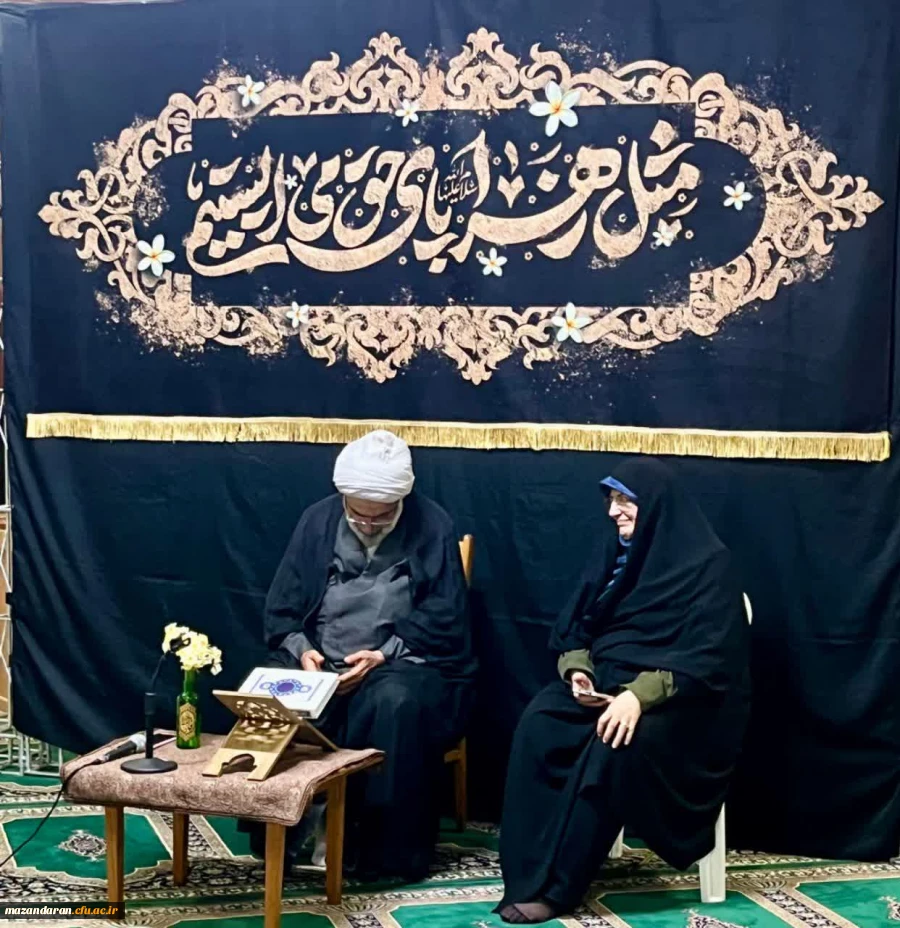 در قاب های این شب نورانی، 
دل هایی پیداست که
 با ذکر «یا فاطمه ﷺ» آرام گرفته اند. 2