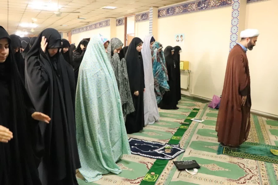 برگزاری یادواره شهید در مرکز حضرت فاطمه(س)قائمشهر 2