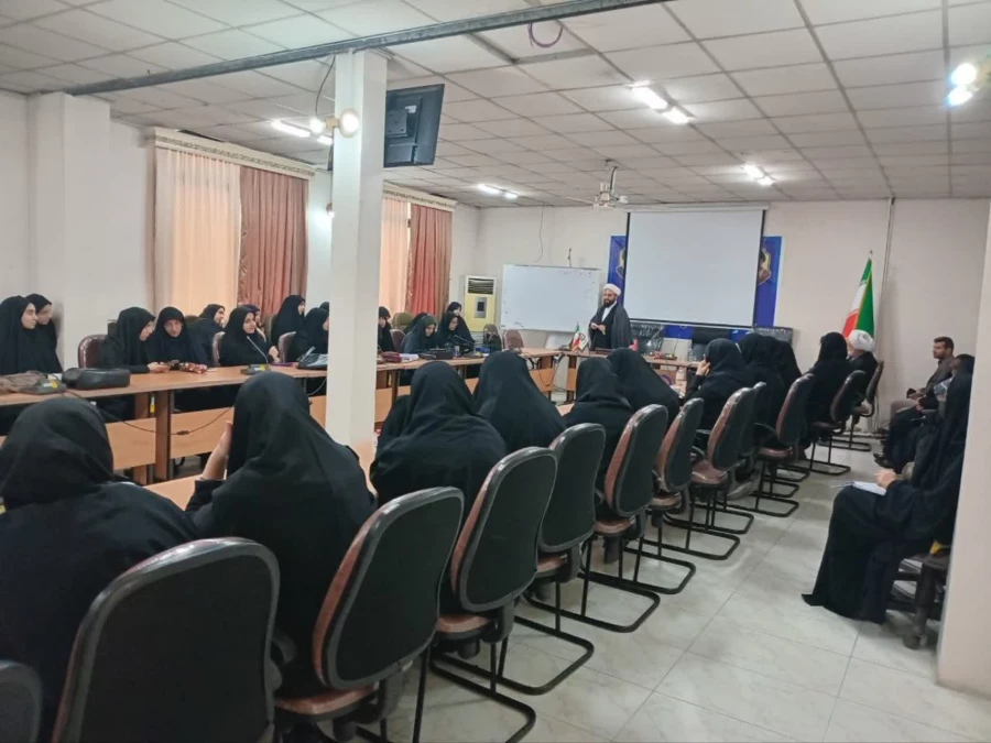 برگزاری دوره معراج با رویکرد آشنایی با معارف نماز و مهدویت ویژه دانشجو معلمان ورودی سال ۱۴۰۴ 5