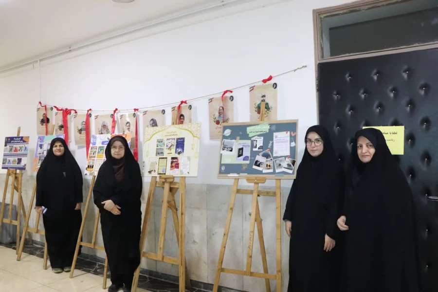 نمایشگاه فعالیت های یک ساله انجمن ها و کانون های پردیس فاطمه الزهرا(س) ساری 2
