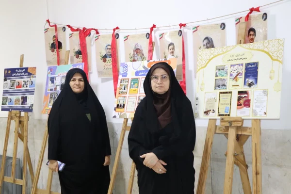 نمایشگاه فعالیت های یک ساله انجمن ها و کانون های پردیس فاطمه الزهرا(س) ساری 2