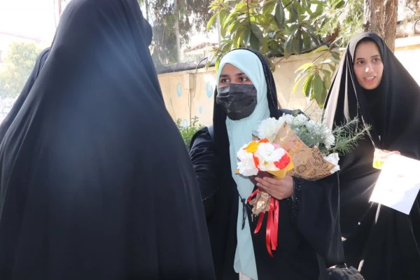 استقبال گرم از دانشجوی زائر پس از بازگشت از سفر معنوی حج 5