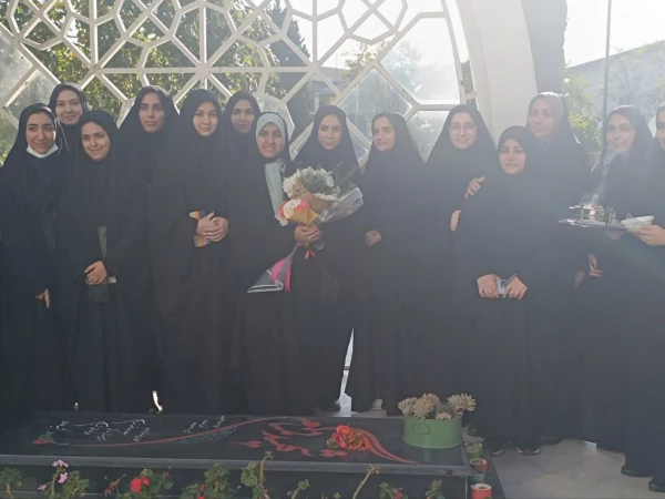 استقبال گرم از دانشجوی زائر پس از بازگشت از سفر معنوی حج 6