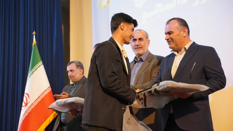 برگزاری مراسم گرامی داشت روز دانشجو در دانشگاه فرهنگیان مازندران 
 5