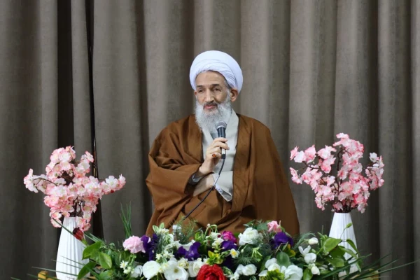 آیت الله محمدی لائینی: باید معضلات و مشکلات دانشگاه فرهنگیان را در سطح کلان ببینیم و حل کنیم / لزوم اهمیت دادن به نسل جدید
 5