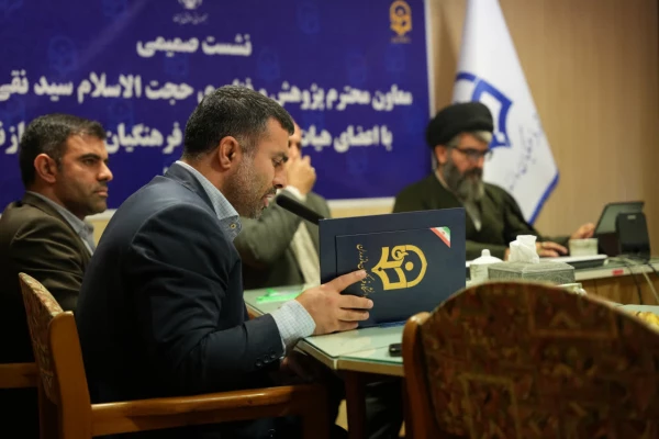 نشست معاون پژوهش و فناوری با اعضای هیأت علمی و معارفه سرپرست دانشکده علوم تربیتی دانشگاه فرهنگیان مازندران
 5