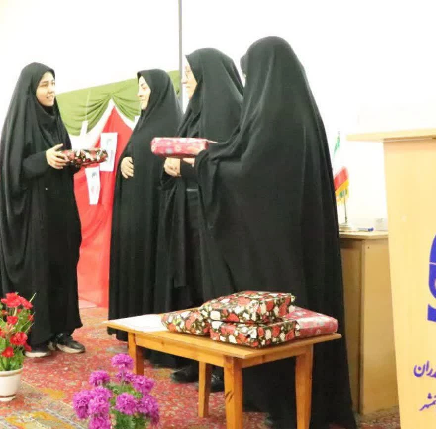 نشست صمیمی و تعاملی معاونت سیاست ورزی ناحیه بسیج دانشجویی استان با دانشجویان مرکز حضرت فاطمه(س)قائمشهر 2