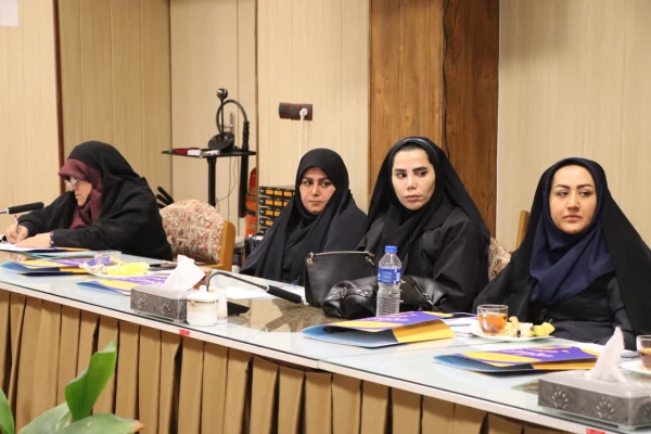 همراهی و کوشش بی وقفه عوامل اجرایی بیست و پنجمین المپیاد فرهنگی ورزشی دانشجومعلمان سراسر کشور 
 4