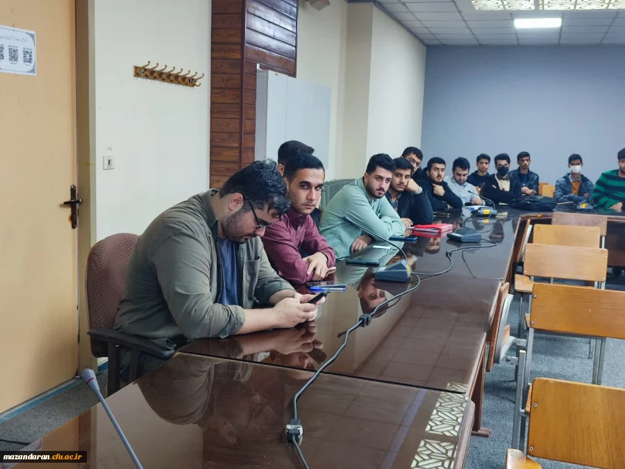 برگزاری نشست رو در رو مسئولان دانشگاه فرهنگیان بابل با دانشجویان 6