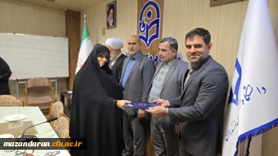 با صدور حکمی از سوی رئیس دانشگاه فرهنگیان کشور: 

سرپرست دانشکده علوم انسانی دانشگاه فرهنگیان مازندران منصوب شد.