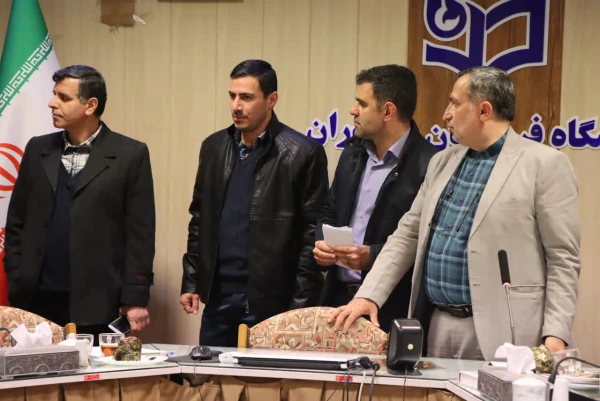 برگزاری انتخابات مدیران گروه های آموزشی دانشگاه فرهنگیان مازندران 
 3