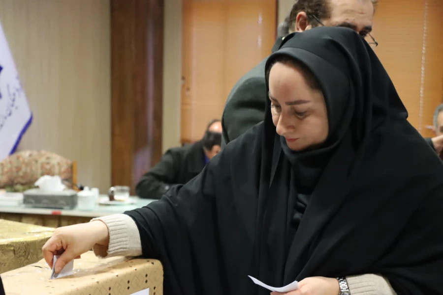 برگزاری انتخابات مدیران گروه های آموزشی دانشگاه فرهنگیان مازندران 
 7