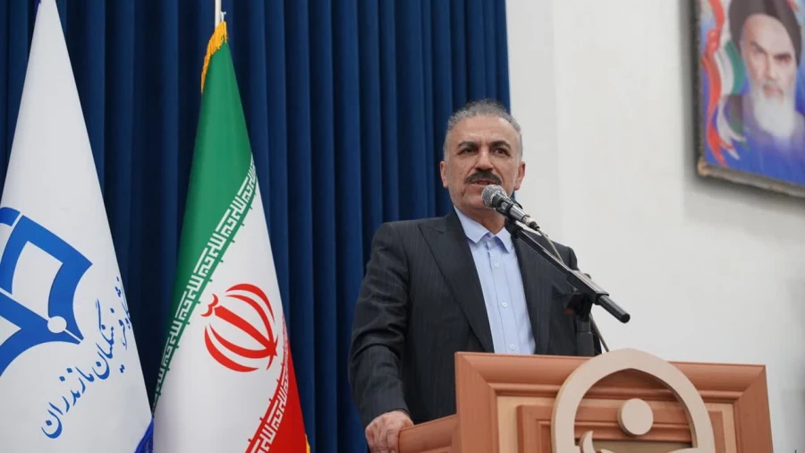 برگزاری آیین تکریم و معارفه رئیس دانشگاه فرهنگیان استان مازندران 
 20