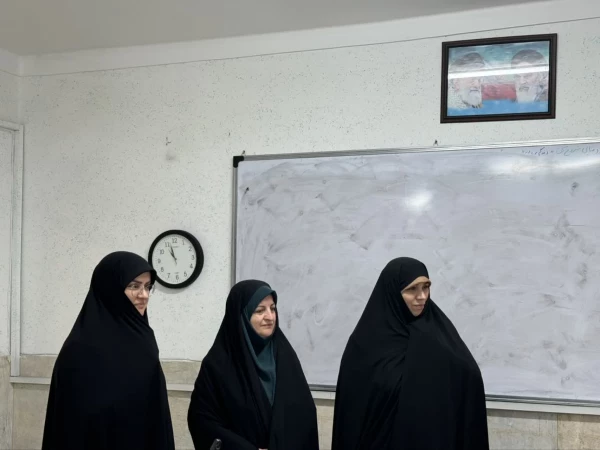 بازدید دکتر قربانی ریاست دانشکده علوم انسانی فاطمه الزهرا(س)  2