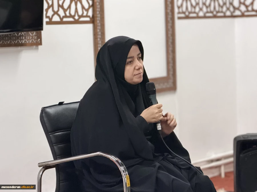 برگزاری مراسم بدرقه دانشجویان اعزامی به اردوی راهیان نور 2