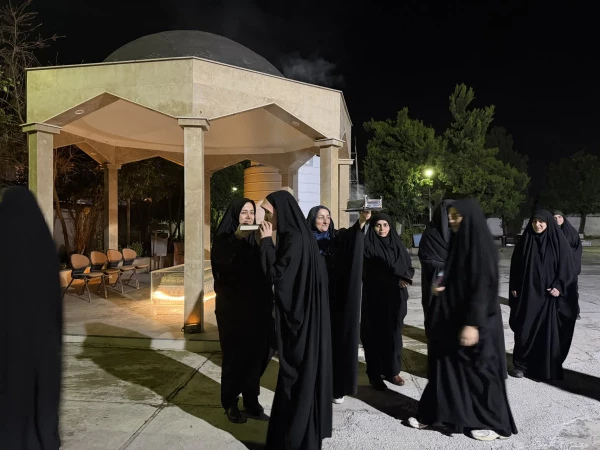 برگزاری مراسم بدرقه دانشجویان اعزامی به اردوی راهیان نور 4