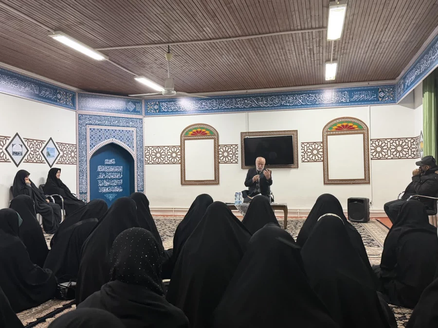 برگزاری مراسم بدرقه دانشجویان اعزامی به اردوی راهیان نور 10