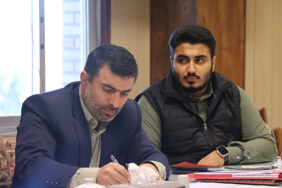 شورای فرهنگی، تربیتی و دانشجویی قلب تپنده فعالیت های تربیتی دانشگاه فرهنگیان است. 5