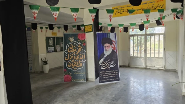 سیاه پوش کردن و فضاسازی دانشگاه فرهنگیان استان مازندران به مناسبت شهادت قائد امت، حضرت آیت الله العظمی امام خامنه ای (قدس سره)
 9