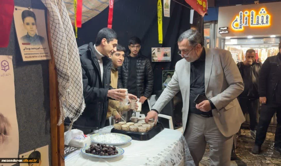 برپایی موکب «شهدای دانشجومعلم» دانشگاه فرهنگیان مازندران در شهرهای ساری، بابل، قائمشهر، نوشهر و...
 15
