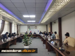 برگزاری نشست صمیمانه رئیس و مسئولین دانشکده علوم انسانی شهید رجایی بابل با نیروهای محترم شرکتی
 6