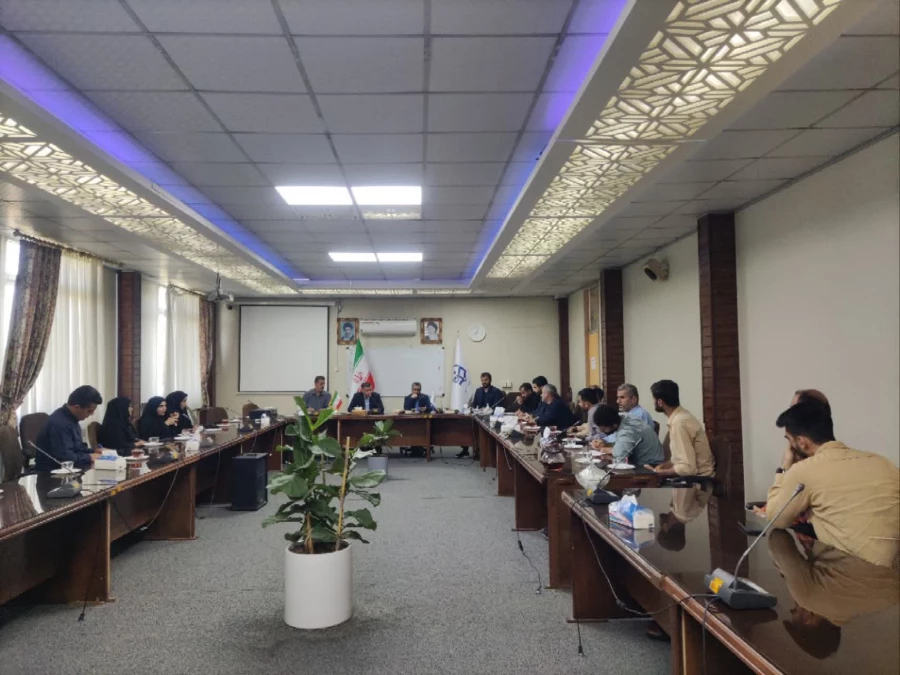 برگزاری نشست صمیمانه رئیس و مسئولین دانشکده علوم انسانی شهید رجایی بابل با نیروهای محترم شرکتی
 6